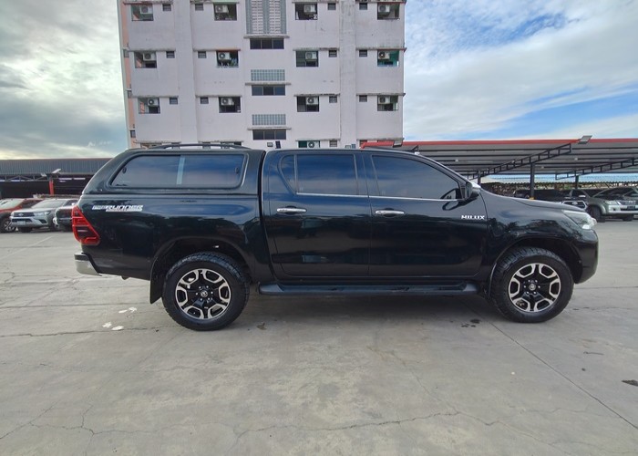 Used 5
                    TOYOTA
                     for Sale Image