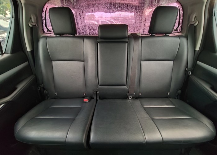 Used 5
                    TOYOTA
                     for Sale Image