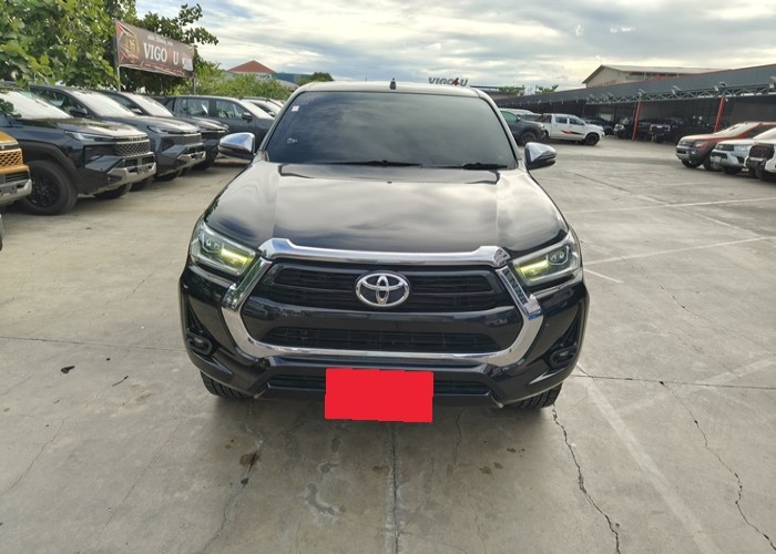 Used 5
                    TOYOTA
                     for Sale Image