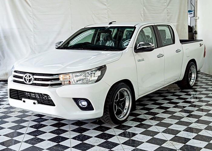TOYOTA