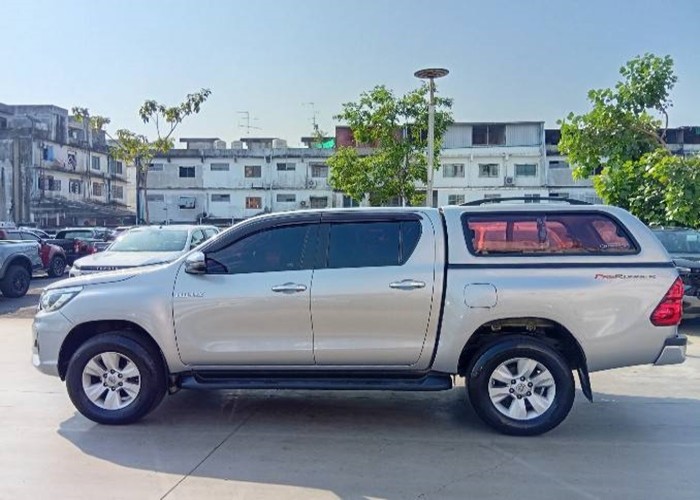 Used 6
                    TOYOTA
                     for Sale Image