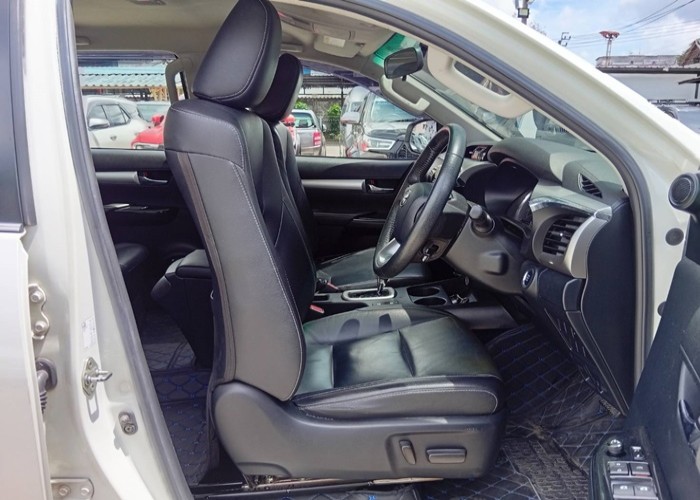 Used 10
                    TOYOTA
                     for Sale Image
