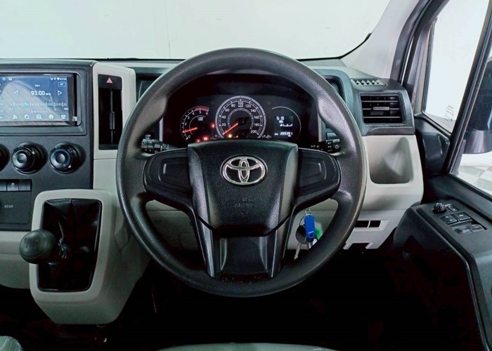 Used 12
                    TOYOTA
                     for Sale Image
