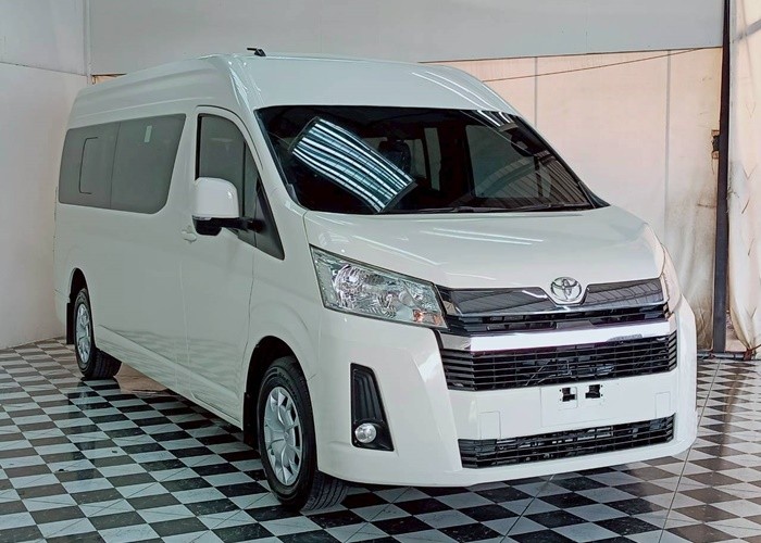 Used 12
                    TOYOTA
                     for Sale Image