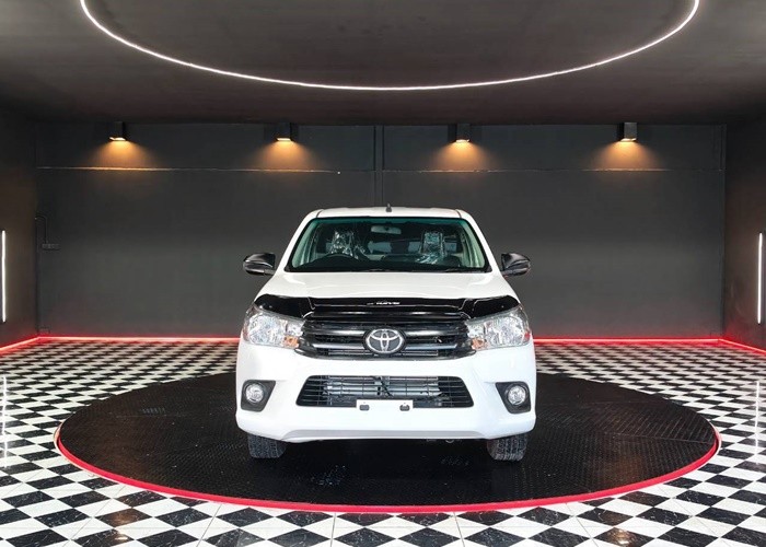 Used 7
                    TOYOTA
                     for Sale Image
