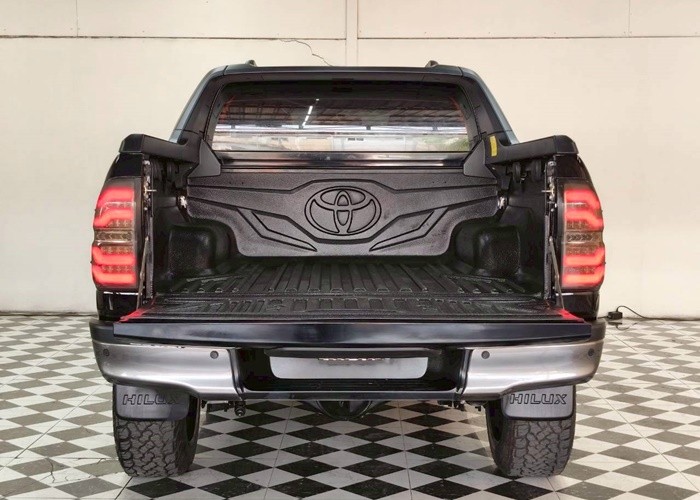 Used 6
                    TOYOTA
                     for Sale Image