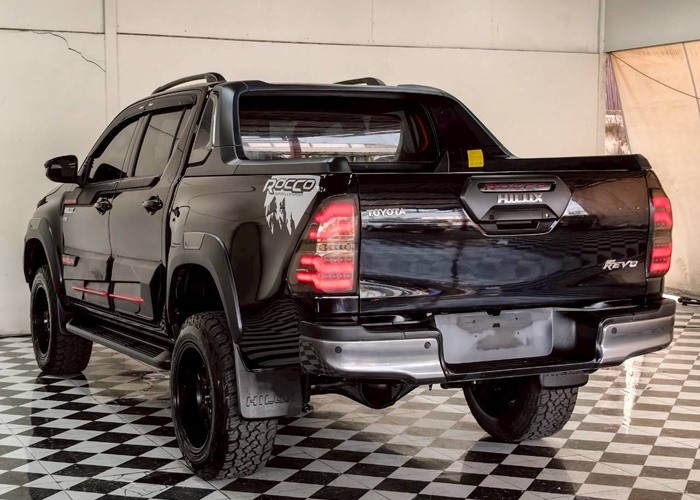 Used 6
                    TOYOTA
                     for Sale Image