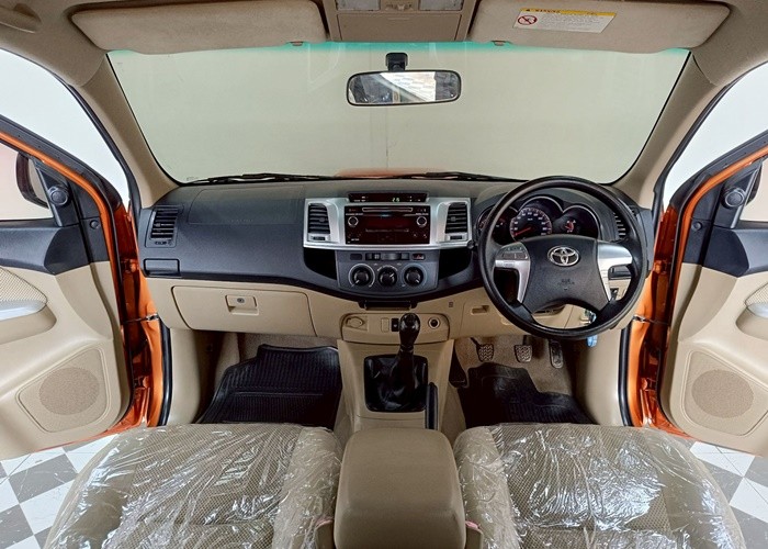 Used 7
                    TOYOTA
                     for Sale Image