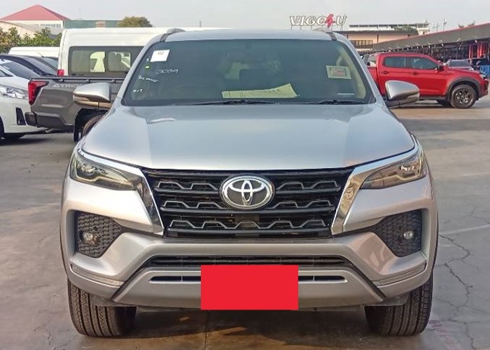 Used 12
                    TOYOTA
                     for Sale Image