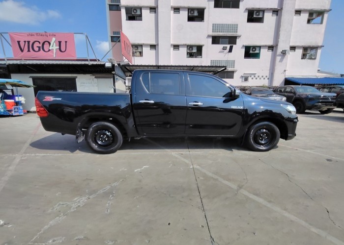 Used 8
                    TOYOTA
                     for Sale Image