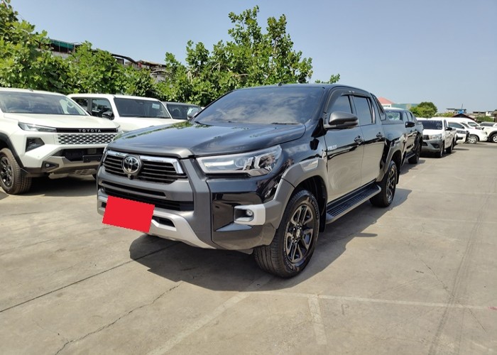 TOYOTA