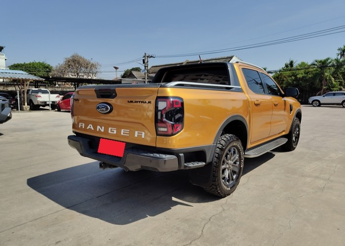 Used 8
                    FORD
                     for Sale Image