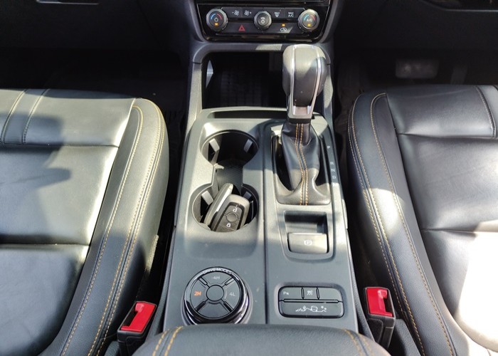 Used 8
                    FORD
                     for Sale Image