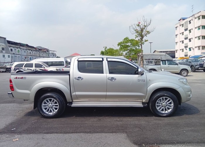 Used 5
                    TOYOTA
                     for Sale Image