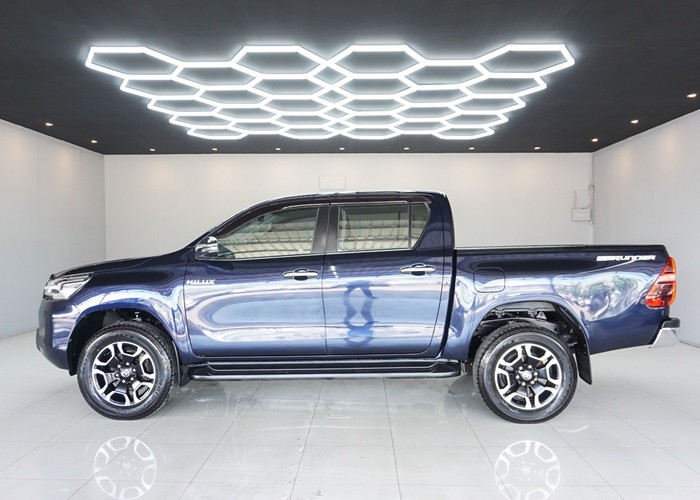 Used 9
                    TOYOTA
                     for Sale Image