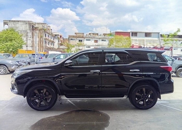Used 3
                    TOYOTA
                     for Sale Image