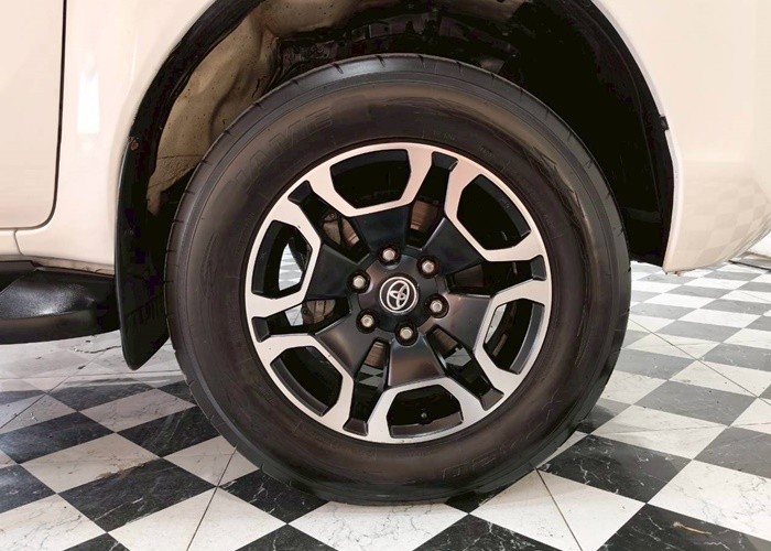 Used 10
                    TOYOTA
                     for Sale Image