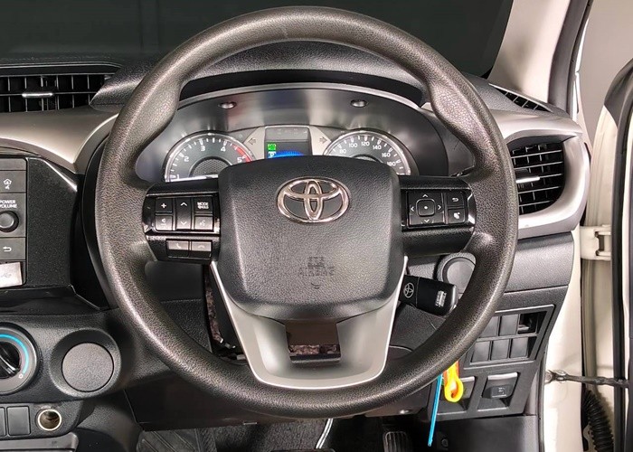 Used 5
                    TOYOTA
                     for Sale Image