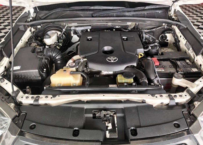 Used 5
                    TOYOTA
                     for Sale Image