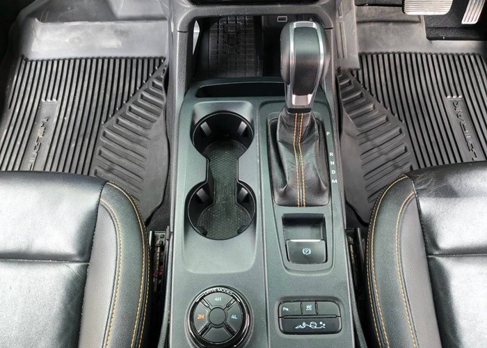 Used 12
                    FORD
                     for Sale Image