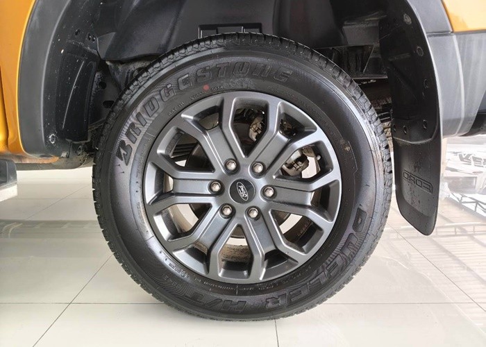Used 12
                    FORD
                     for Sale Image