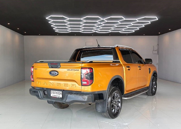 Used 12
                    FORD
                     for Sale Image