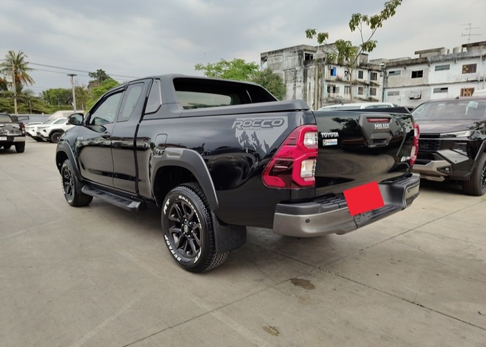 Used 5
                    TOYOTA
                     for Sale Image