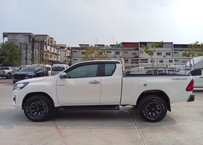 Used 1
                    TOYOTA
                     for Sale Image