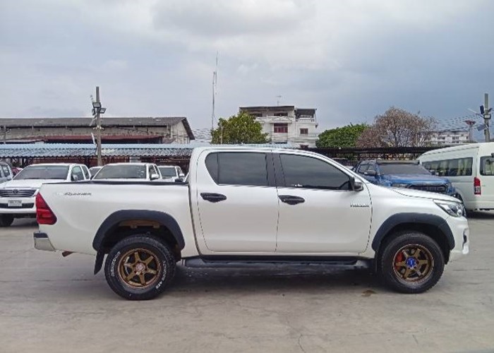Used 1
                    TOYOTA
                     for Sale Image