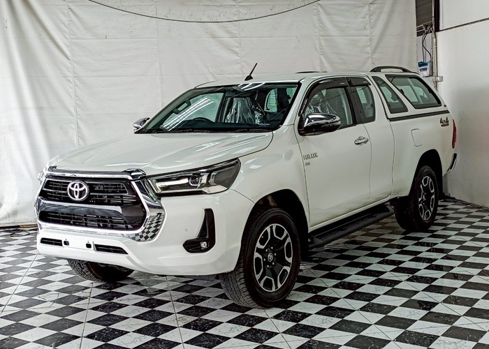 TOYOTA