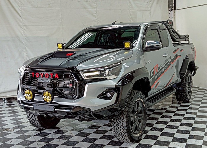 TOYOTA