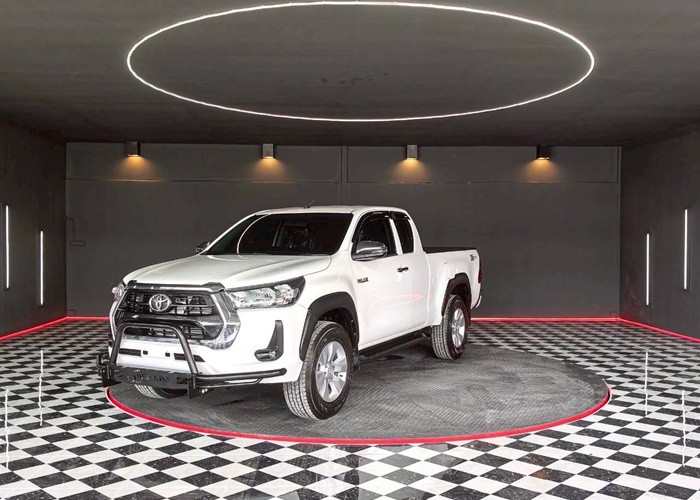 TOYOTA