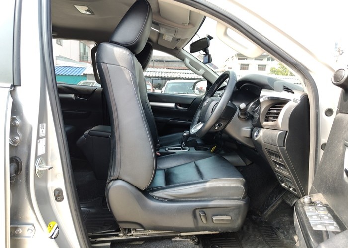 Used 11
                    TOYOTA
                     for Sale Image