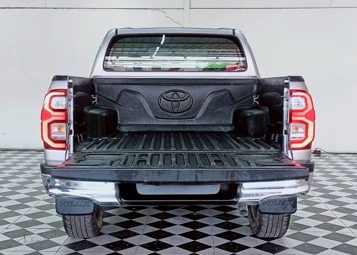 Used 11
                    TOYOTA
                     for Sale Image