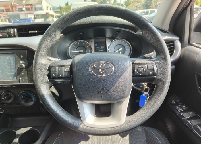 Used 12
                    TOYOTA
                     for Sale Image
