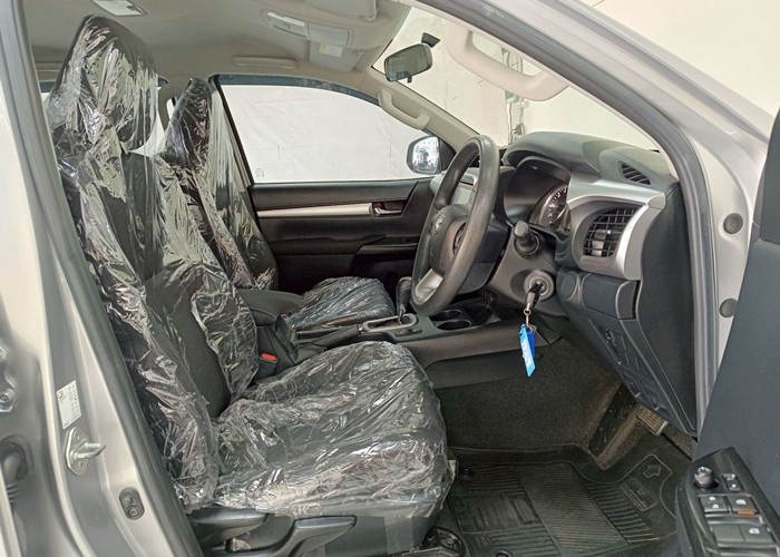 Used 12
                    TOYOTA
                     for Sale Image