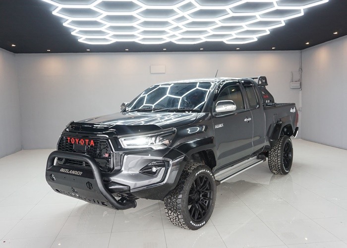 TOYOTA