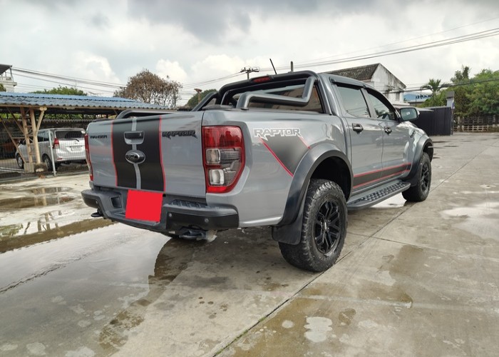 Used 9
                    FORD
                     for Sale Image