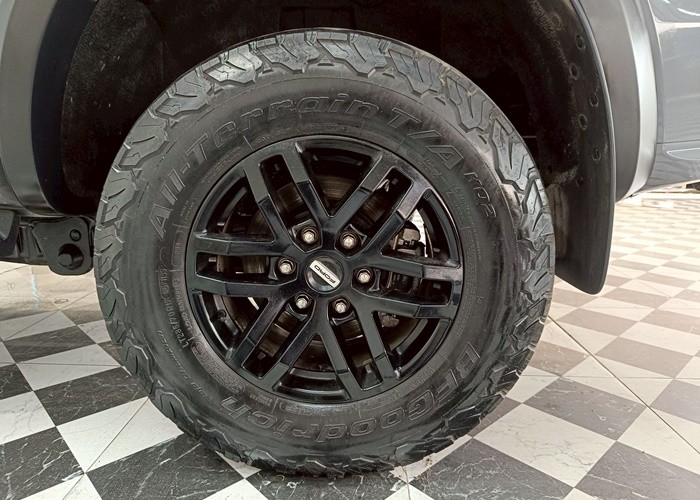 Used 9
                    FORD
                     for Sale Image