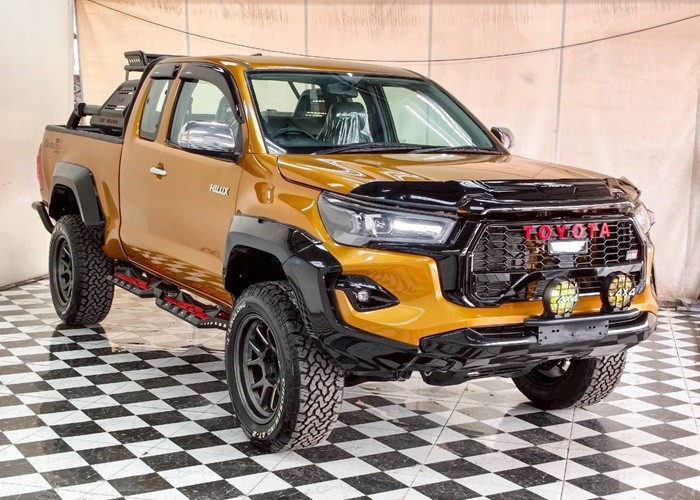 Used 5
                    TOYOTA
                     for Sale Image