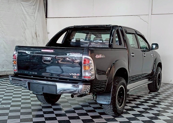 Used 11
                    TOYOTA
                     for Sale Image