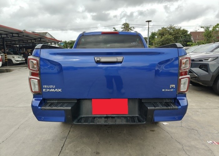 Used 1
                    ISUZU
                     for Sale Image