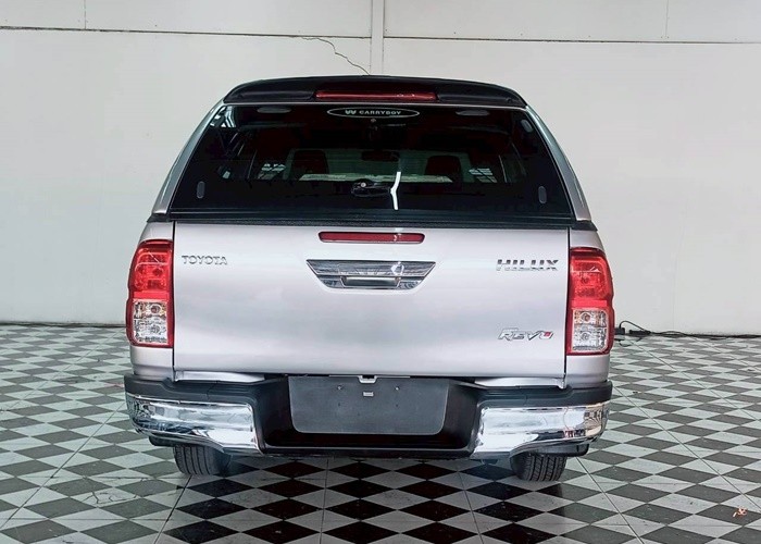 Used 6
                    TOYOTA
                     for Sale Image