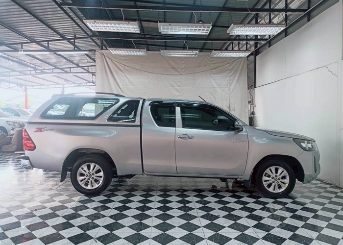 Used 6
                    TOYOTA
                     for Sale Image