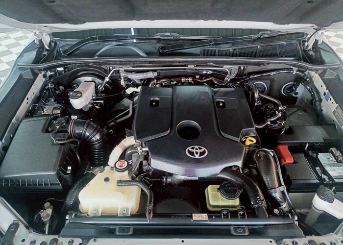 Used 6
                    TOYOTA
                     for Sale Image