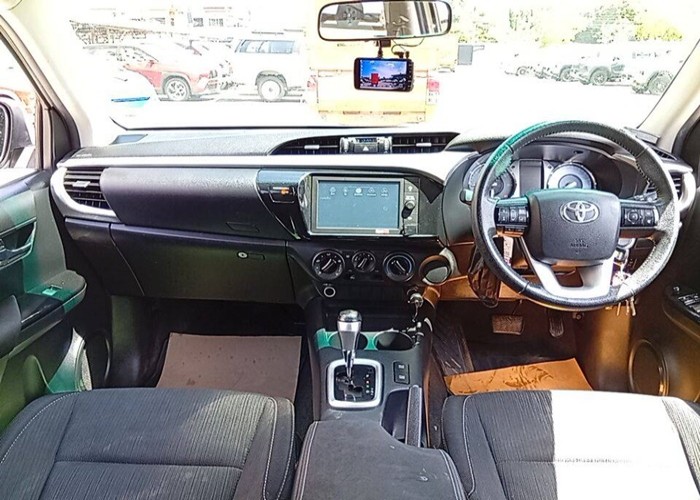 Used 12
                    TOYOTA
                     for Sale Image