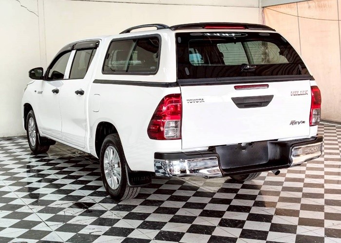 Used 12
                    TOYOTA
                     for Sale Image