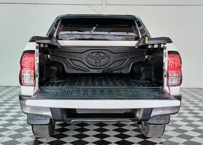 Used 12
                    TOYOTA
                     for Sale Image