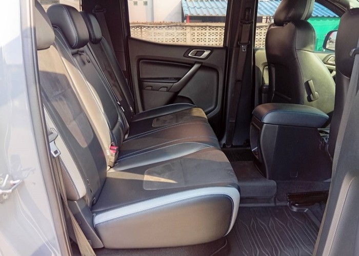 Used 6
                    FORD
                     for Sale Image