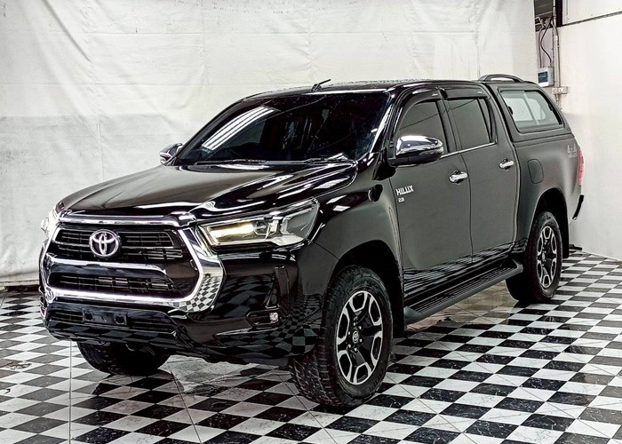 TOYOTA